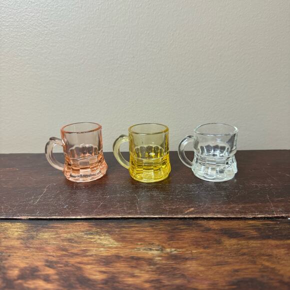Federal Glass Vintage Miniature Set of 3 Mini Mug Shot Glasses toothpick holders - Picture 1 of 13